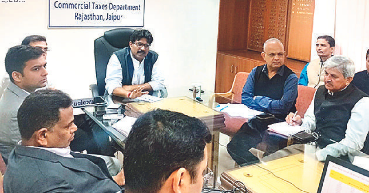 Surpur directs officers to boost return filing and case disposal in dept